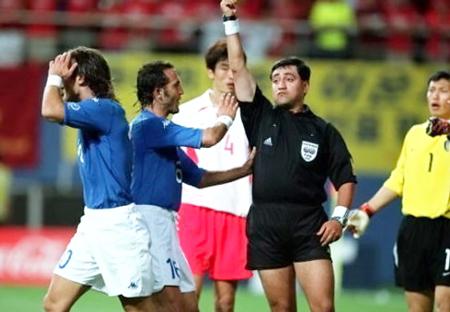 2002 ワールドカップで韓国、スペイン、イタリアが輝く
